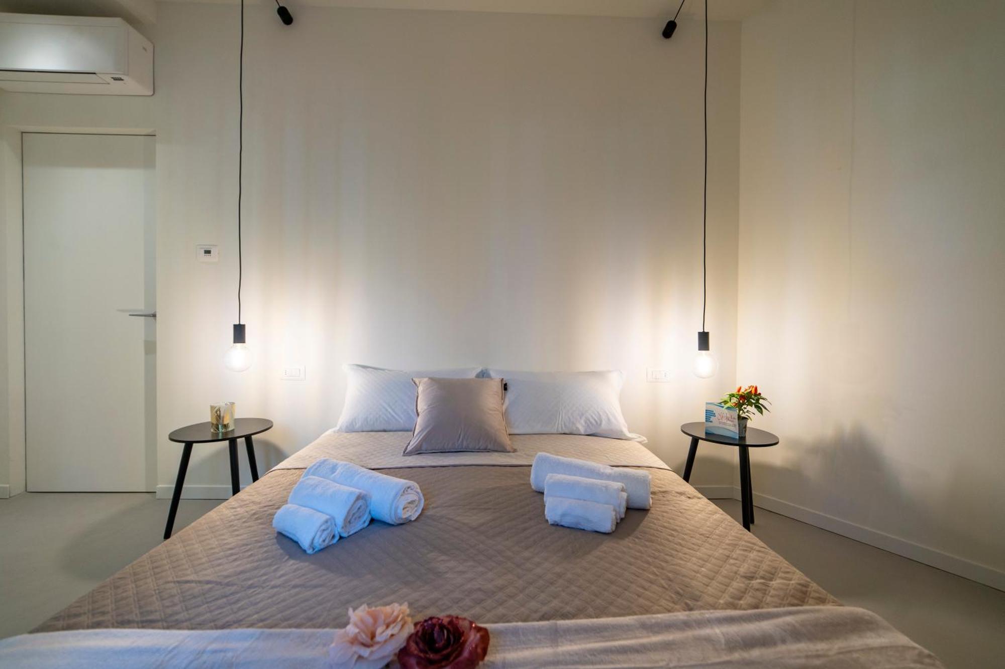 Via Vittorio Veneto 468 Chiari Aparthotel Екстериор снимка