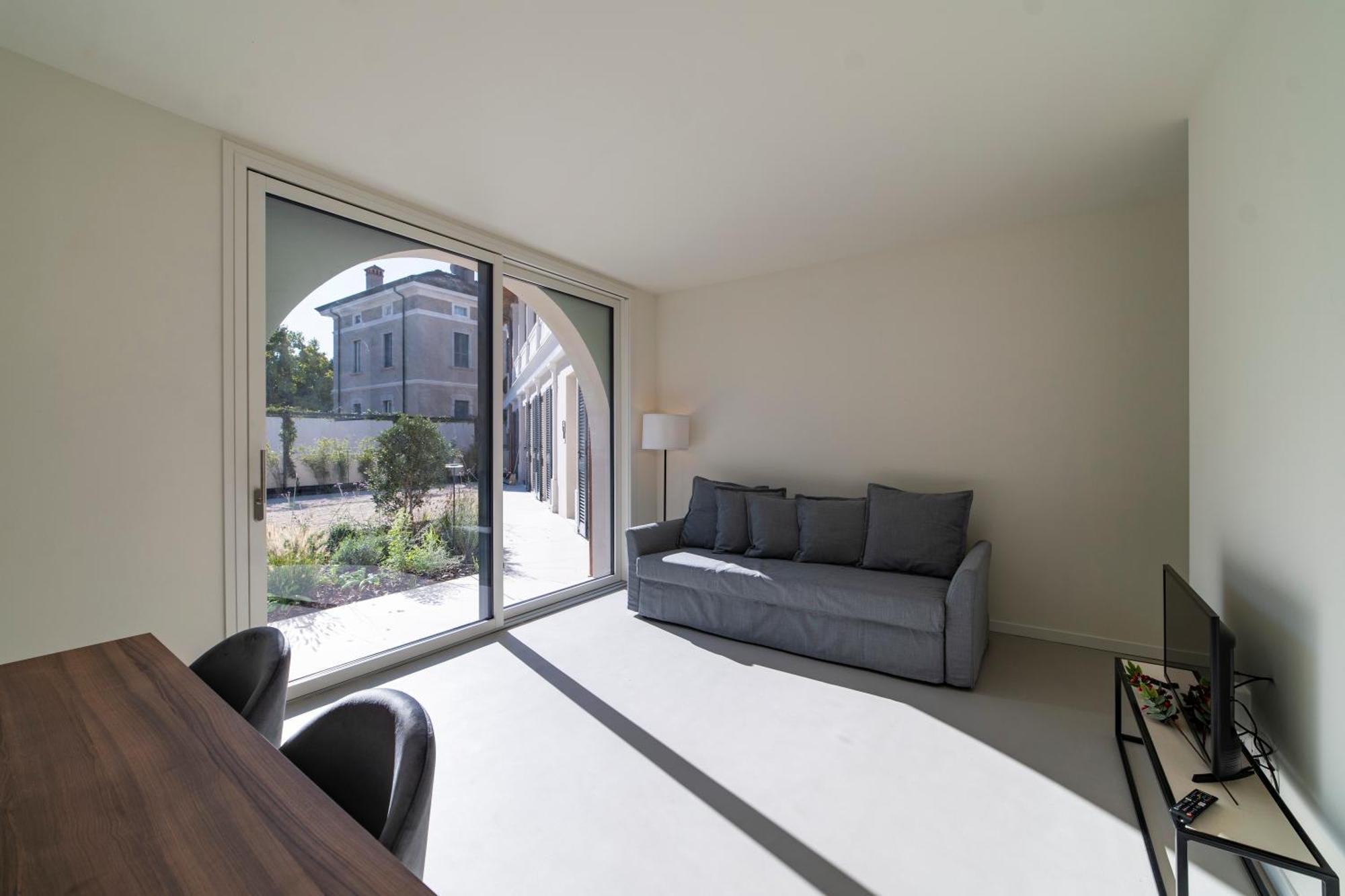Via Vittorio Veneto 468 Chiari Aparthotel Стая снимка